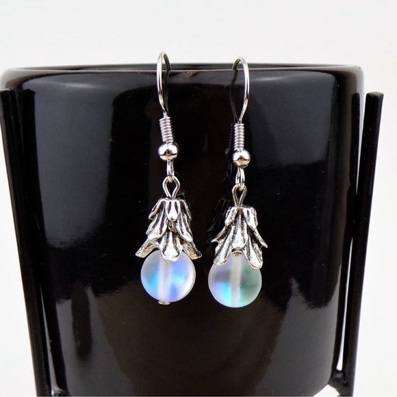 NWT matte finish mystic aura quartz bead dangle earrings crystal - Picture 2 of 2